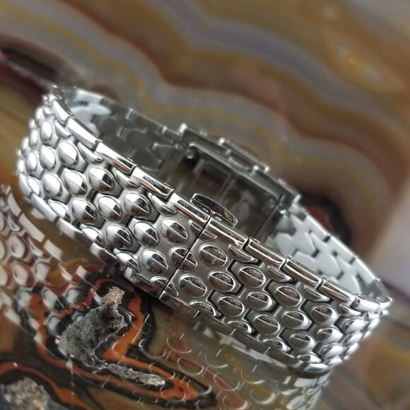 Womens TOMMY BAHAMA Diamond Shores Silver Watch - Picture 4 of 6